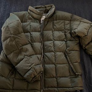 Columbia Men’s down puffer jacket